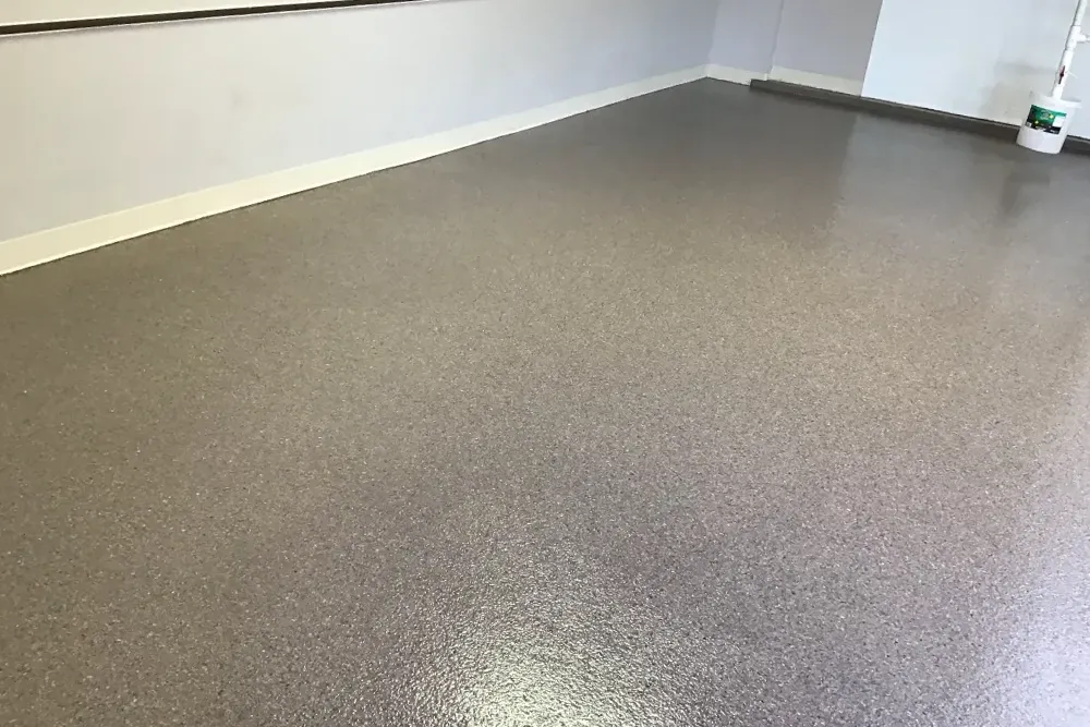 Brown tone epoxy floor